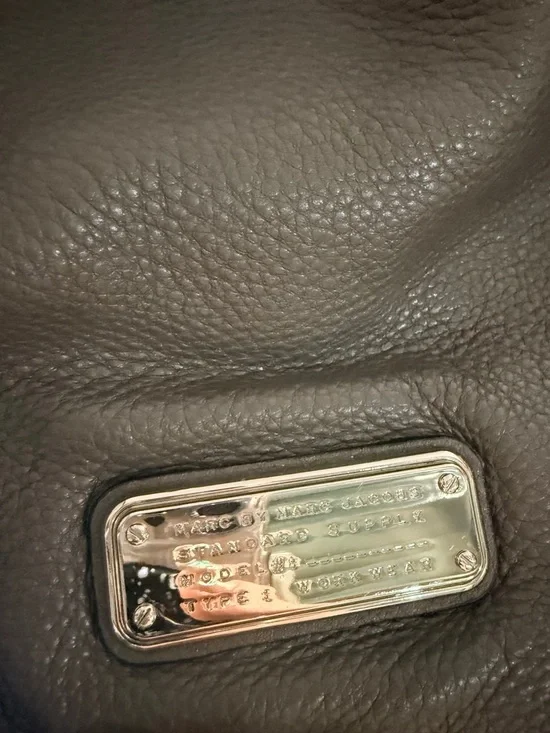 Marc Jacobs Gray Leather Shoulder Bag - Picture 7 of 7